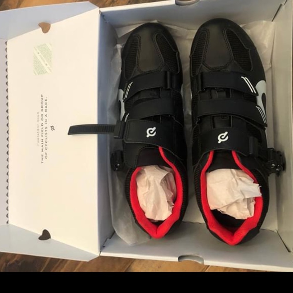 Peloton spin shoes